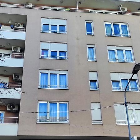 Apartman Jevrejska Banja Luka Buitenkant foto