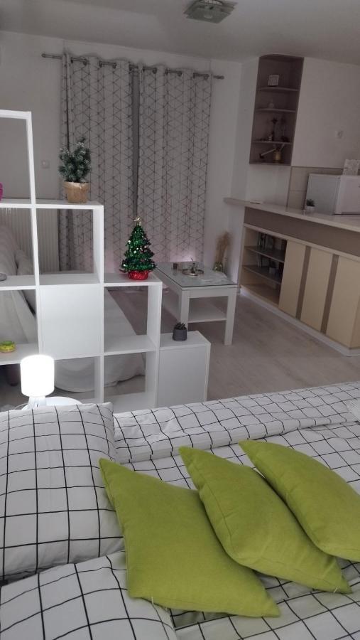 Apartman Jevrejska Banja Luka Buitenkant foto